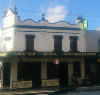 Cricketers Arms Hotel - Redcliffe Tourism