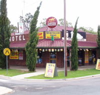 Sportsmans Arms Hotel Motel - Redcliffe Tourism
