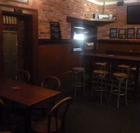 Carringbush Hotel - Redcliffe Tourism