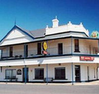 Seabreeze Hotel - Redcliffe Tourism