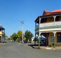 Commercial Hotel Ulmarra - Redcliffe Tourism