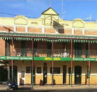 Royal Hotel Coonabarabran - Redcliffe Tourism