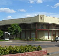 Redearth Boutique Hotel - Redcliffe Tourism