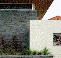 Robin Hood Hotel - Redcliffe Tourism