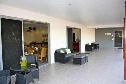 Chinchilla Motor Inn - Redcliffe Tourism 4