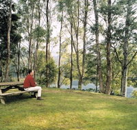 Tullah Lakeside Chalet - Redcliffe Tourism