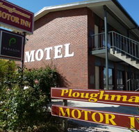 Ploughmans Motor Inn - Redcliffe Tourism
