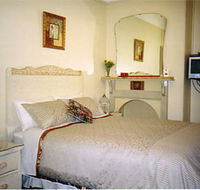 Boutique Motel Sefton House - Redcliffe Tourism