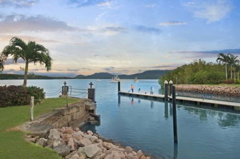 Hinchinbrook Marine Cove Motel - Redcliffe Tourism 7