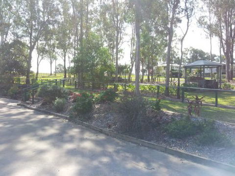 Tiaro Motor Inn - Redcliffe Tourism 0