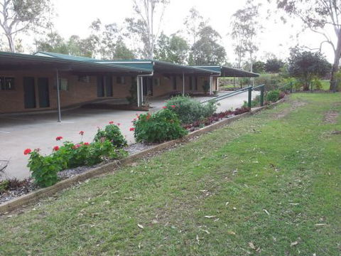 Tiaro Motor Inn - Redcliffe Tourism 1