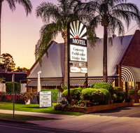 Country Pathfinder Motor Inn - Redcliffe Tourism
