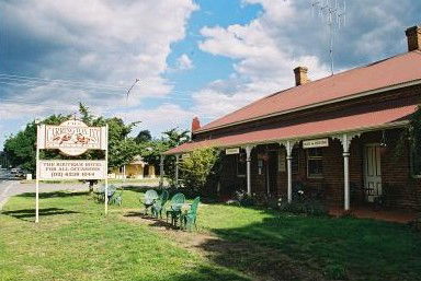The Carrington Of Bungendore - Redcliffe Tourism 1
