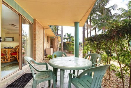 Beaches Serviced Apartments - Redcliffe Tourism 4