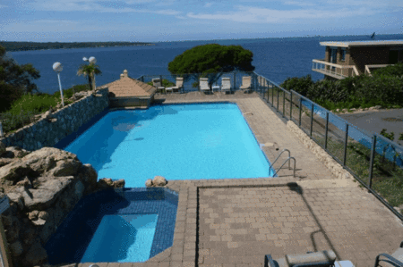 Eagle Heights Holiday Units - Redcliffe Tourism