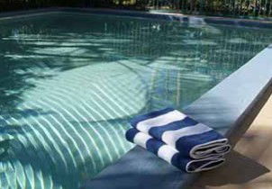 Karana Palms Resort - Redcliffe Tourism 1