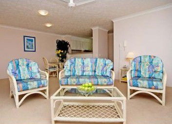 Koala Cove Holiday Apartments - Redcliffe Tourism 0