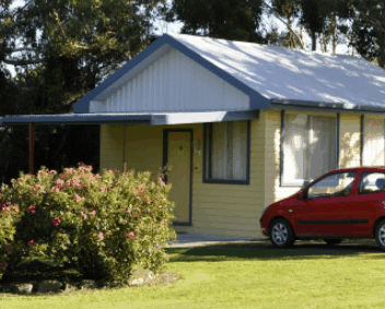 Sharonlee Strahan Villas - Redcliffe Tourism