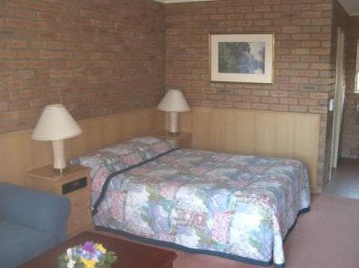 Summerhill Motor Inn - Redcliffe Tourism 2