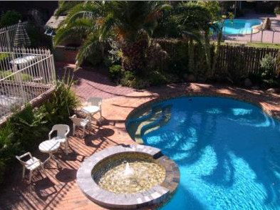 Summerhill Motor Inn - Redcliffe Tourism 4