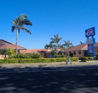 Twin Pines Motel - Redcliffe Tourism