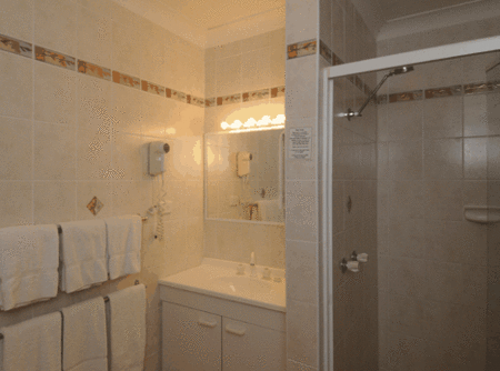 McNevins Maryborough Motel - Redcliffe Tourism 4