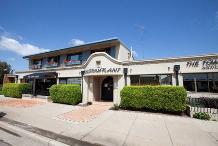 The Town House Motor Inn - Sundowner Goondiwindi - Redcliffe Tourism 0