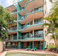 Bay Views Harbourview Apartments - Redcliffe Tourism
