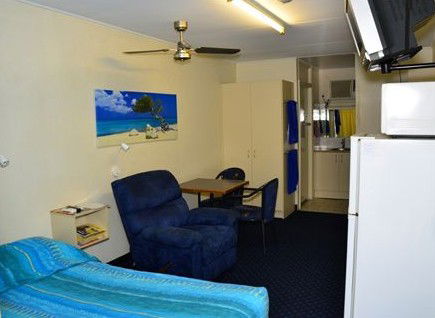 4th Avenue Motor Inn - Redcliffe Tourism 2