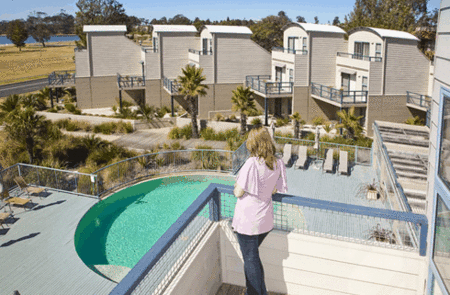 Corrigans Cove Apartments - Redcliffe Tourism 3