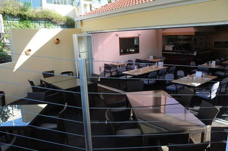 Harbour Sails Motor Inn - Redcliffe Tourism 3