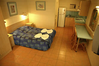 All Seasons Cairns Gateway Resort - Redcliffe Tourism 0