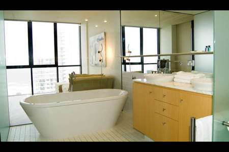 Aria Apartments Broadbeach - Redcliffe Tourism 10