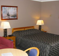 Highlands Motor Inn - Redcliffe Tourism