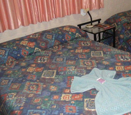 Ascot Budget Inn - Redcliffe Tourism 4