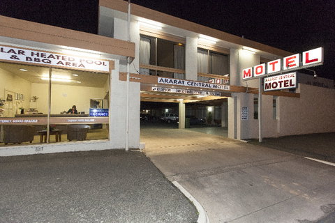Ararat Central Motel - Redcliffe Tourism 0