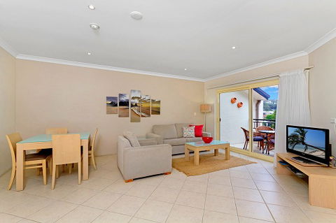 Terrigal Sails Serviced Apartments - Redcliffe Tourism 4
