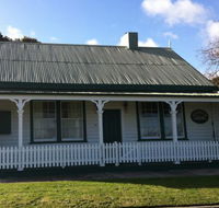 Ben Hyron's Cottage - Redcliffe Tourism