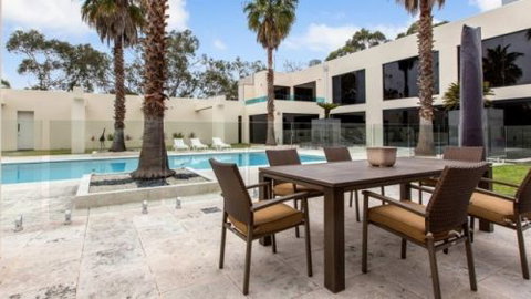 Mornington Peninsula Holiday Accommodation - Redcliffe Tourism 2