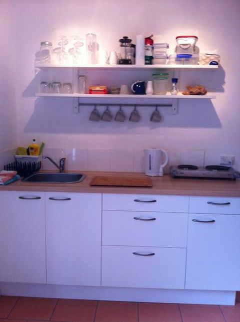 Bardon B&B - Redcliffe Tourism 4