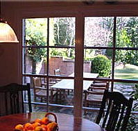 Twelvetrees Cottage - Redcliffe Tourism