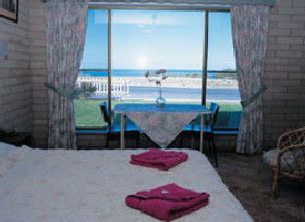 The Anchorage Holiday Units - Redcliffe Tourism 0