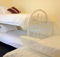 Oyster Cottage - Redcliffe Tourism