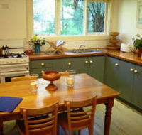 Allenvale Cottages - Redcliffe Tourism
