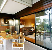 Sereno Luxury Villas - Redcliffe Tourism