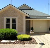 Kadina Luxury Villas - Redcliffe Tourism