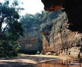 Goulburn River Stone Cottages - Redcliffe Tourism 0