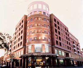 Adina Apartment Hotel Sydney, Crown Street - Redcliffe Tourism 0