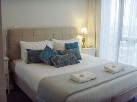 Melbourne Serviced Apartments - Southbank - Redcliffe Tourism 0