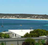 Fareview Beach House - Redcliffe Tourism
